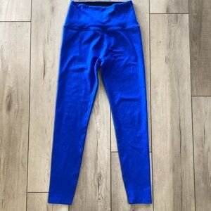 Beyond Yoga Leggings Med. Blue Woman’s Size M
